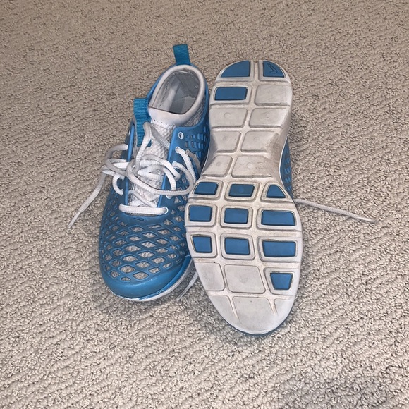 NIKE AIR SHOES - Picture 3 of 5